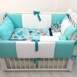 Cuna estilo azul marino