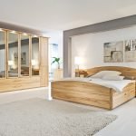 Mueble espejo en el dormitorio