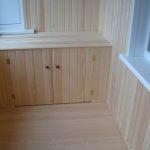 Tablilla de balcón enfundada
