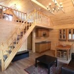 Cocina debajo de las escaleras