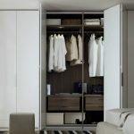 Otomano en el dormitorio
