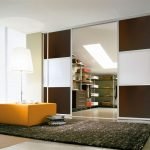 Libros en el piso