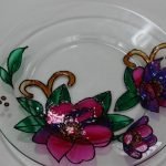 Flores en un plato