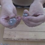 Seleccionamos tuercas para muebles para esquinas