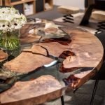 Florero sobre la mesa