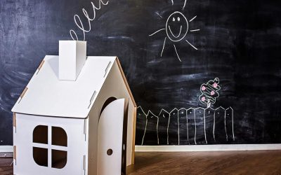 Cómo hacer una casa de cartón para un niño