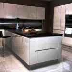 Cocina blanco y negro