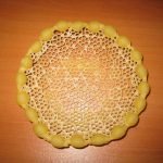 Decoramos el contorno con conchas.