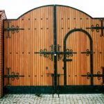 Puerta de madera