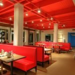 Restaurante en rojo
