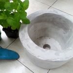 Llena las macetas con tierra