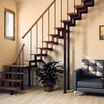 Escalera en la casa
