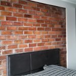 Mueble espejo en el dormitorio