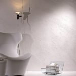 Interior con muebles originales.