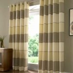 Fácil de quitar: una de las ventajas de las cortinas en los ojales