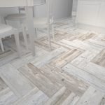 Colocación de azulejos en la cocina