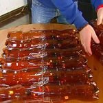 Hacemos una base de 4 bloques de 6 botellas.