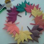 Corona de papel de otoño