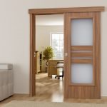 Puerta con inserciones