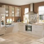 Cocina con dos ventanas