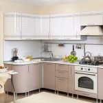 Paredes beige en la cocina