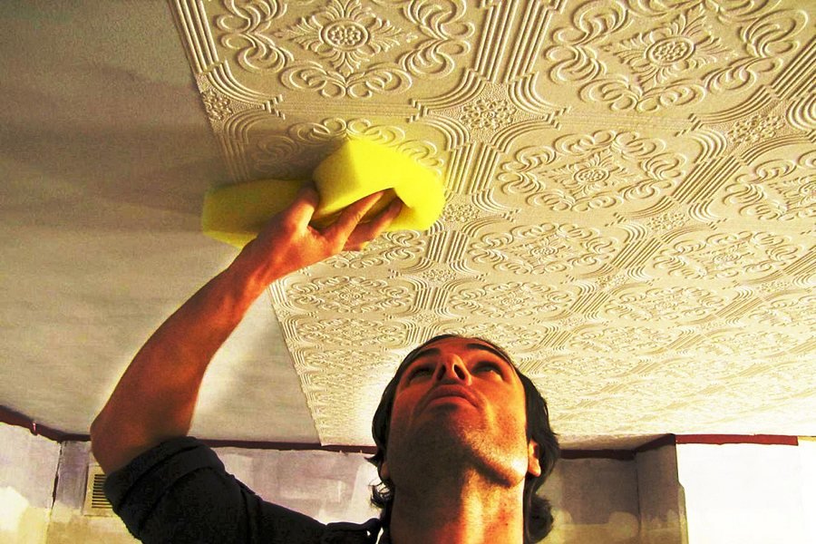 Kako zalijepiti stropne pločice