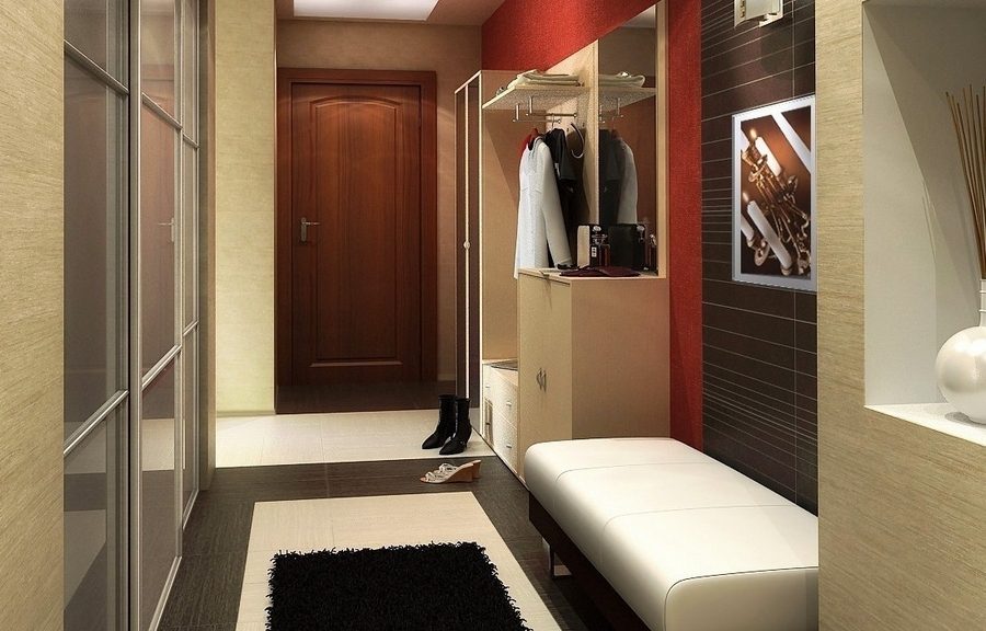 Indgang til en smal korridor