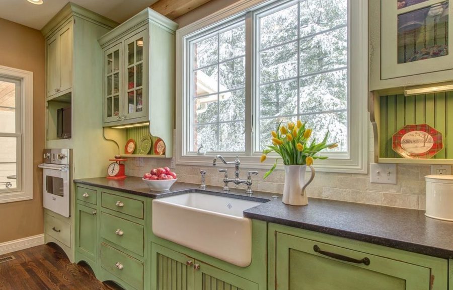 Kuhinja u seoskom stilu