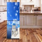 Película con impresión fotográfica en el refrigerador.