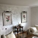 Lámparas sobre las pinturas