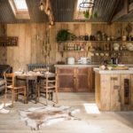 Comedor entre la cocina y el salón.
